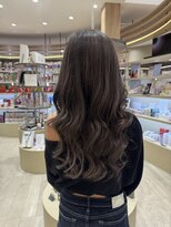 ヘアーザラブズラフズ オーガニカ 北九州(HAIR THE LOVES LAUGHS ORGANICA) 透明感グレー、レイヤー