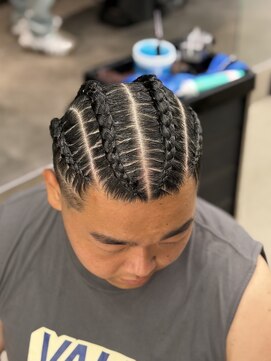 アーバンスタジオトウキョウ 下北沢店(URBAN STUDIO TOKYO) 地毛テコーンロウ　[特殊ヘア下北沢/メンズサロン]