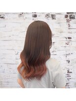 ニキータ(NIKITA)&nbsp;【グラデーションカラー】デザインカラーうる艶美髪