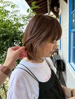アズグロウヘアー(AS GROW HAIR) くびれヘアナチュラルベージュの外ハネボブ