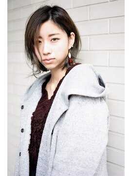 ノイン(noine) [noine : saito] ピアスとファッション