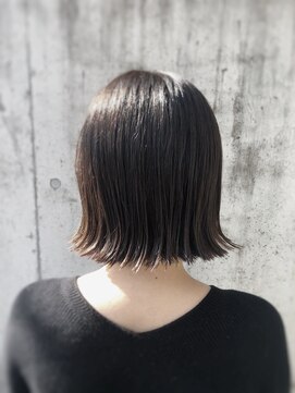 フルール たまプラーザ(Fleur) フォギーベージュx切りっぱなしボブ☆伊藤拓也