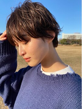 ローウェ 新百合ヶ丘(Louwe) 小顔エアリーアンニュイショートベージュ[新百合ヶ丘/新百合ヶ丘