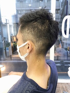 ヘッズ 本八幡店(HEADS) ショート　マッシュ　ショートボブ　HEADS 市川　学割　イルミナ