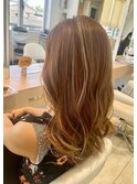 ミルクティーベージュ×ハイライト