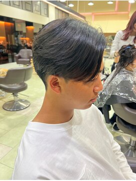 ゼスト 吉祥寺店(ZEST) 酸性ストレート　髪質改善　センターパート　吉祥寺［鈴木楓竜］