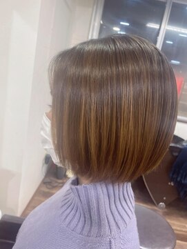 ニーナ ヴィジョン(NINA visioN) ショートボブ