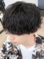 ウェイビーエフティフィフス 横浜西口(WAVEY ft.fifth)&nbsp;波巻きパーマメンズマッシュツイストスパイラルパーマ横浜西口