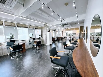 アグ ヘアー エイム 八王子店(Agu hair Aim)の写真