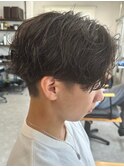 波巻きパーマメンズパーマメンズヘアツーブロックツイストパーマ