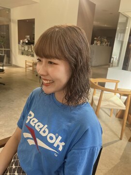 ツナグ(tsunagu) ハイトーンベージュ