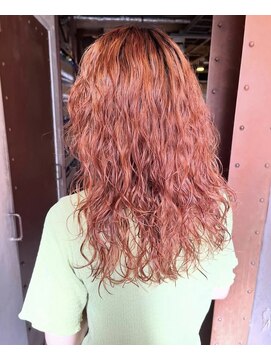 スノッブエンバンプ(snob enVAmp) ロングパーマ