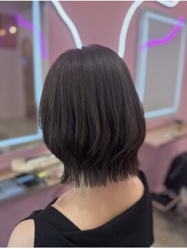 ウィクシーミミ 栄矢場町店(wixy mimi) グレージュ