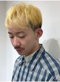 ハイトーン ブリーチ イエローベージュ ツーブロック