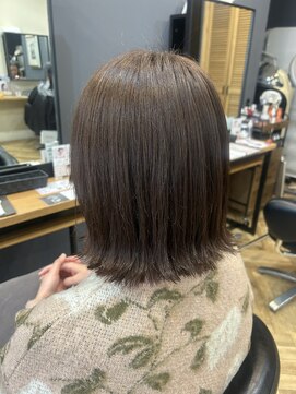 アルター(aL ter) ダークアッシュ/ミディアムレイヤーカット/鎌取店/市川いづみ