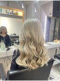 ハイライトカラーくびれヘアアプリコットオレンジ
