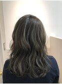 シルバーグレージュ