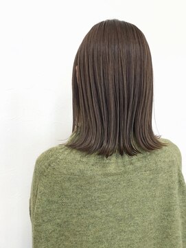 ヒルズ(BiBi hills) 高知 南国市 BiBi hills ミディアムボブ