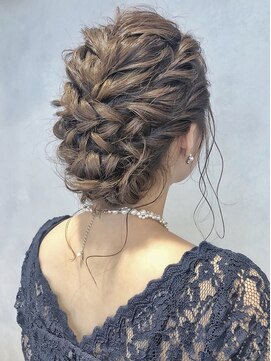 コフィー バイ メルト 吉祥寺(cofy by melt) 【三ツ井】二次会お呼ばれ 可愛いアップスタイル ヘアアレンジ