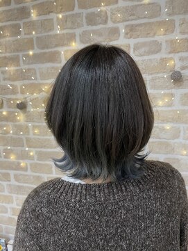 ムーナ(Muwna) ミディアムスタイル