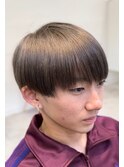 ブリーチハイベージュナチュラルマッシュ刈り上げメンズ仙台