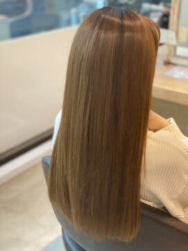 陽葵(HIMARI) サラサラロング/肌なじみカラー/サラ艶髪/艶感カラー