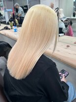 ベレーザ 渋谷(BELEZA)&nbsp;8176渋谷ブロンドミルクティーアッシュホワイト韓国ストレート