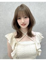 ロンド レア 天神大名店(Lond Le’a) ケアブリーチダブルカラーマロングレージュレイヤーカット