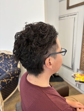 コワファースト 大分(COIFF1RST) 波巻きオールバック