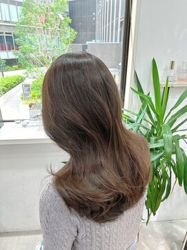 アイズ 横浜(IS) オリーブベージュ/ブリーチなし/横浜/レイヤーカット