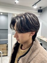 エモー(MoH) ナチュラルハイライトニュアンスセンターパート