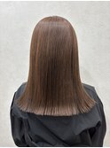 深みブラウン×パツっとロング