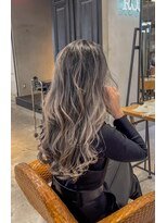 ロジッタ(ROJITHA) 【ROJITHA表参道原宿】バレイヤージュ×グレージュ