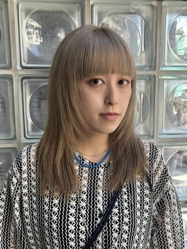 フェイス 石川町 (FACE) 透け感グレージュでつくる、大人ミルクティーベージュ/レイヤー