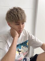 メンズサロン キング 心斎橋店(Men’s salon K!ng) ホワイトメッシュ/ツイスト/ツイスパ/パーマ/メンズ/眉毛/心斎橋