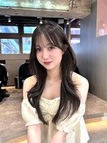 ロンドプロフィール 浦和(Lond profil) 【動くたびにふわっと可愛いレイヤースタイル】