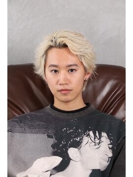 ネオン(NEON) ハイトーン　フェザーショート