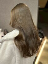 ペレ 原宿(PELE)&nbsp;ダブルカラー/ケアブリーチ/羽エクステ/原宿