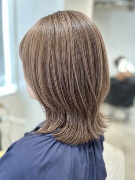 カルゥグラッシー(KALOU glassi) 抜け感ピンクベージュ◎くびれカット《高倉》