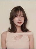 骨格ナチュラルタイプに似合う外ハネ