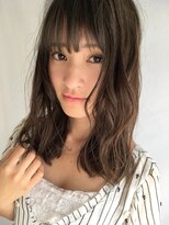 チェルシー 表参道 学生限定 かける前のストレート状態から、ちょいうねらせパーマ