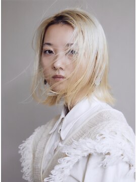 マド(Mado) She for mado