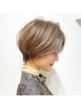 ラナ 渋谷(Lana) 【Chill】かわいい季節のピンクベージュクールショートボブルフ