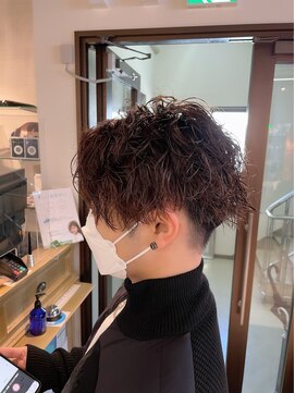 コワファーストナガサキシャンプーボーイ(COIFF1RST NAGASAKI SHAMPOO BOY) ツイストスパイラル【コワファースト長崎】