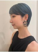 ブルー×美人ショート