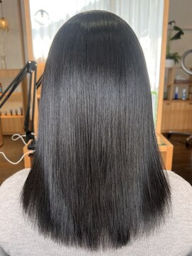 シアン(SHIAN) 綺麗な髪はシルキーカラーで