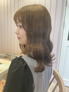 ルク(Luc) ナチュラル透明感ブラウン