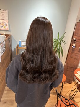 ディープ(Deep) 大人可愛い レイヤーカット グレージュ ブラウンカラー 韓国