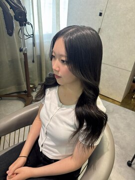 ニーナ ビューティーサロン(NINA Beauty Salon) ロングレイヤー