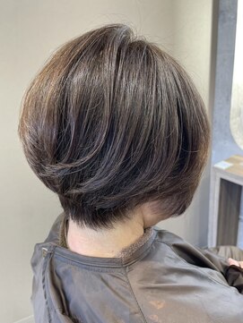 アース 福岡天神赤坂店(HAIR & MAKE EARTH) ショートボブスタイル